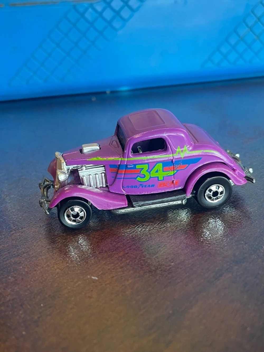 Hot Wheels '34 3 WINDOW TOUGH TO FIND Blackwall MALAYSIA BASE FLYING COLORS